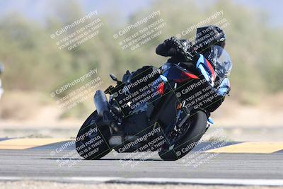 media/Oct-13-2025-Moto Forza (Mon) [[a66d839500]]/4-C Group/Session 4 Turn 7/